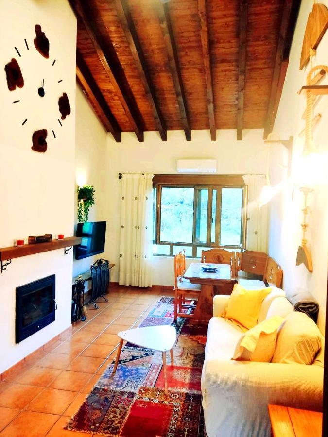 La Casita De La Montana Apartment Alba De Los Cardanos Bagian luar foto