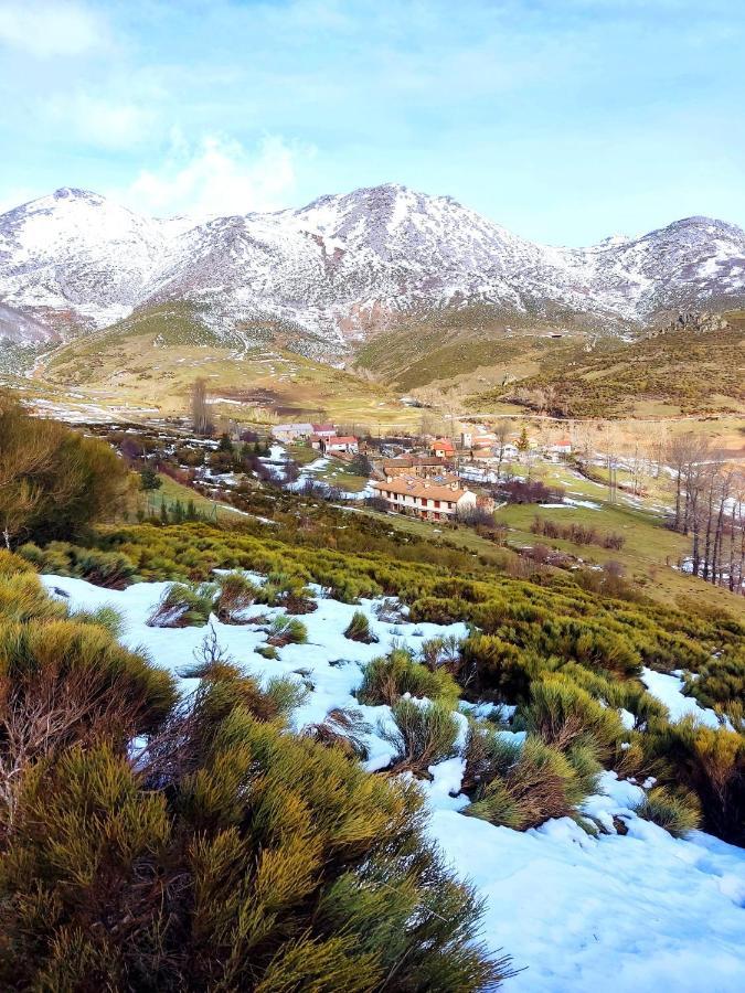 La Casita De La Montana Apartment Alba De Los Cardanos Bagian luar foto